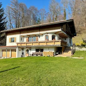 Apartment Romantisches Alpenchalet - Mit Sauna Und Kamin - Ruhig Und Zentral, Bad Tölz